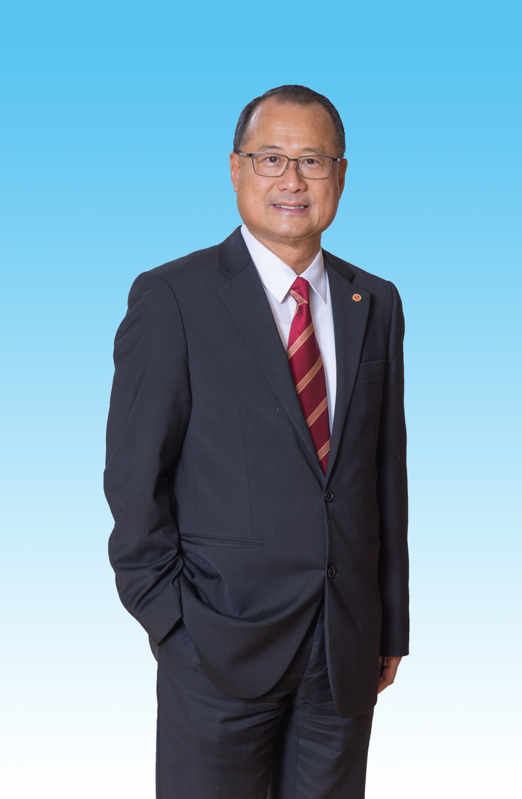 蔡冠深認為，香港工商界應把握ESG發展機遇，發揮自身優勢，積極實踐ESG理念，提升企業競爭力。