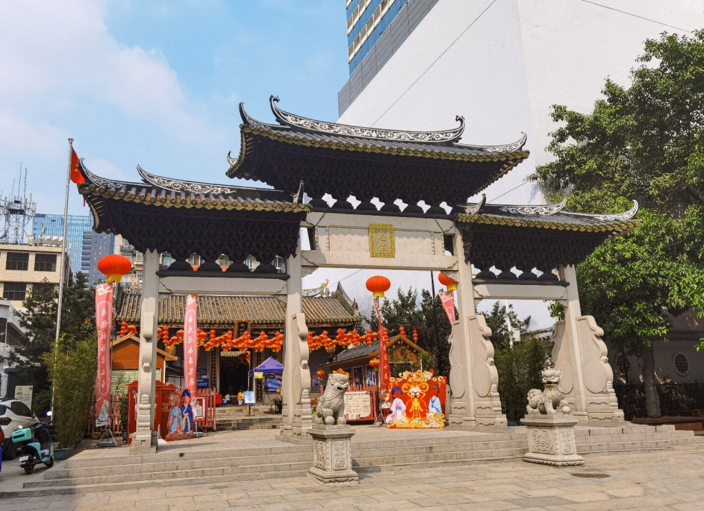 广州都城隍庙