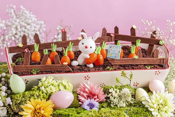 甘筍合桃芝士蛋糕(a)
造型得意趣致的應節蛋糕，是將甘筍加合桃及芝士忌廉炮製而成，香甜幼滑。