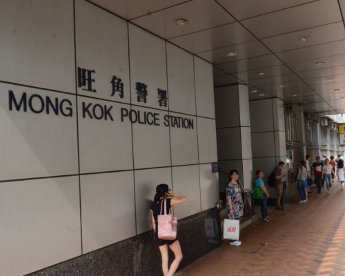 22歲女旺角天橋疑遭偷拍裙底。資料圖片