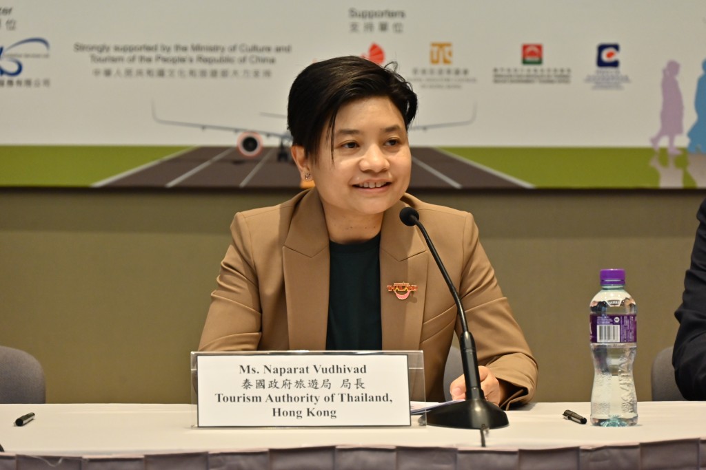 泰国政府旅游局香港办事处处长Naparat Vudhivad表示今年首5个月共计28万港人赴泰旅游。黄颂伟摄
