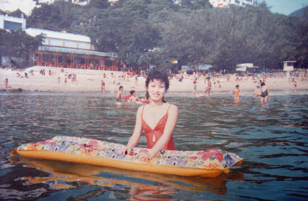 1999年模特兒彭楚盈被發現於一單位內離世。
