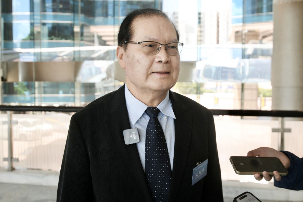 華中科技大學國家治理研究院院長歐陽康希望，香港日後能進一步成為文化中心及哲學中心，讓哲學發展引領香港的發展。