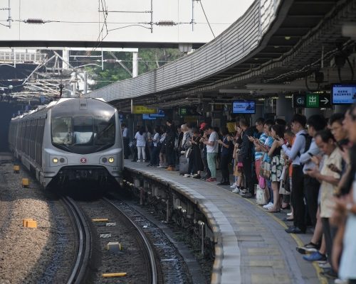 報告指出,「重複設定行車路綫」並不涉及安全問題。資料圖片