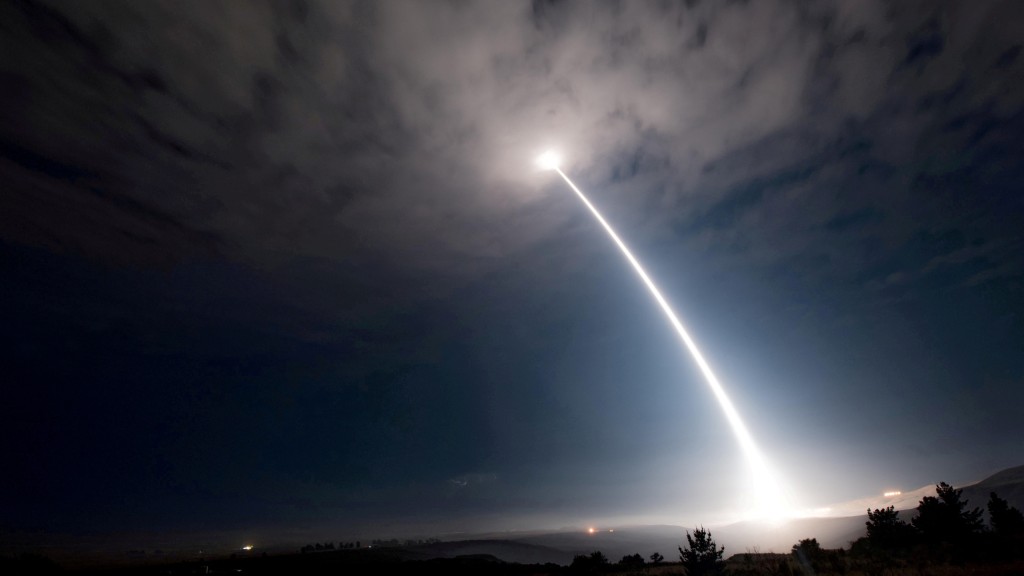 2017年8月，美军试射「义勇兵3型」（LGM-30G Minuteman-III）洲际弹道导弹。 路透社