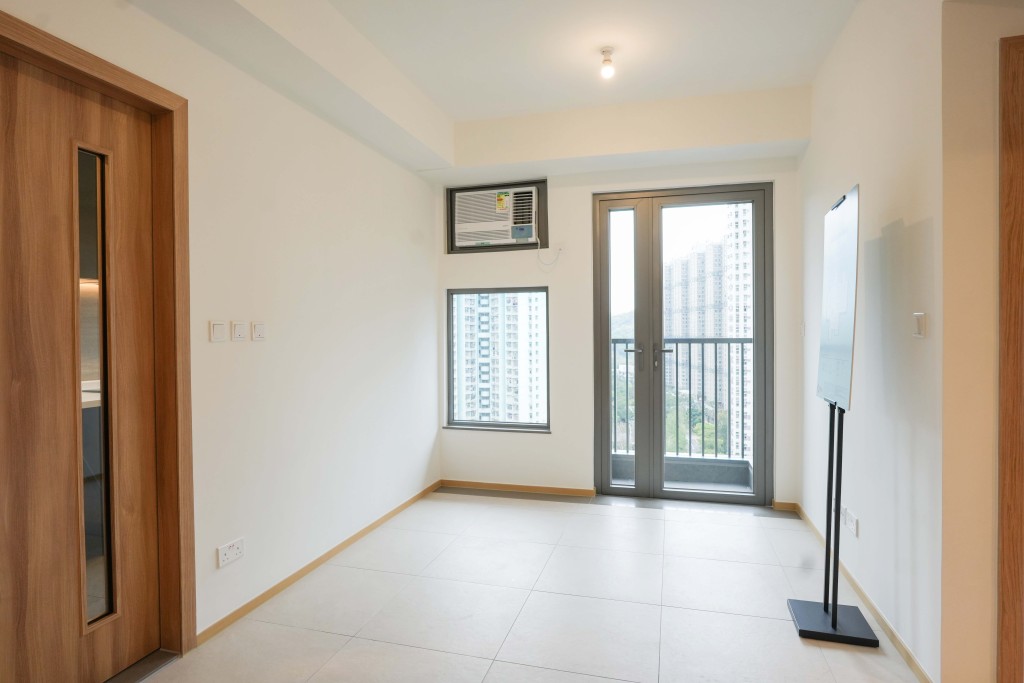 張冠華強調，安排第三方驗樓不影響交樓時間。