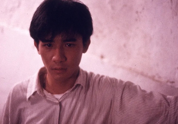 《地下情》(1986)剧照