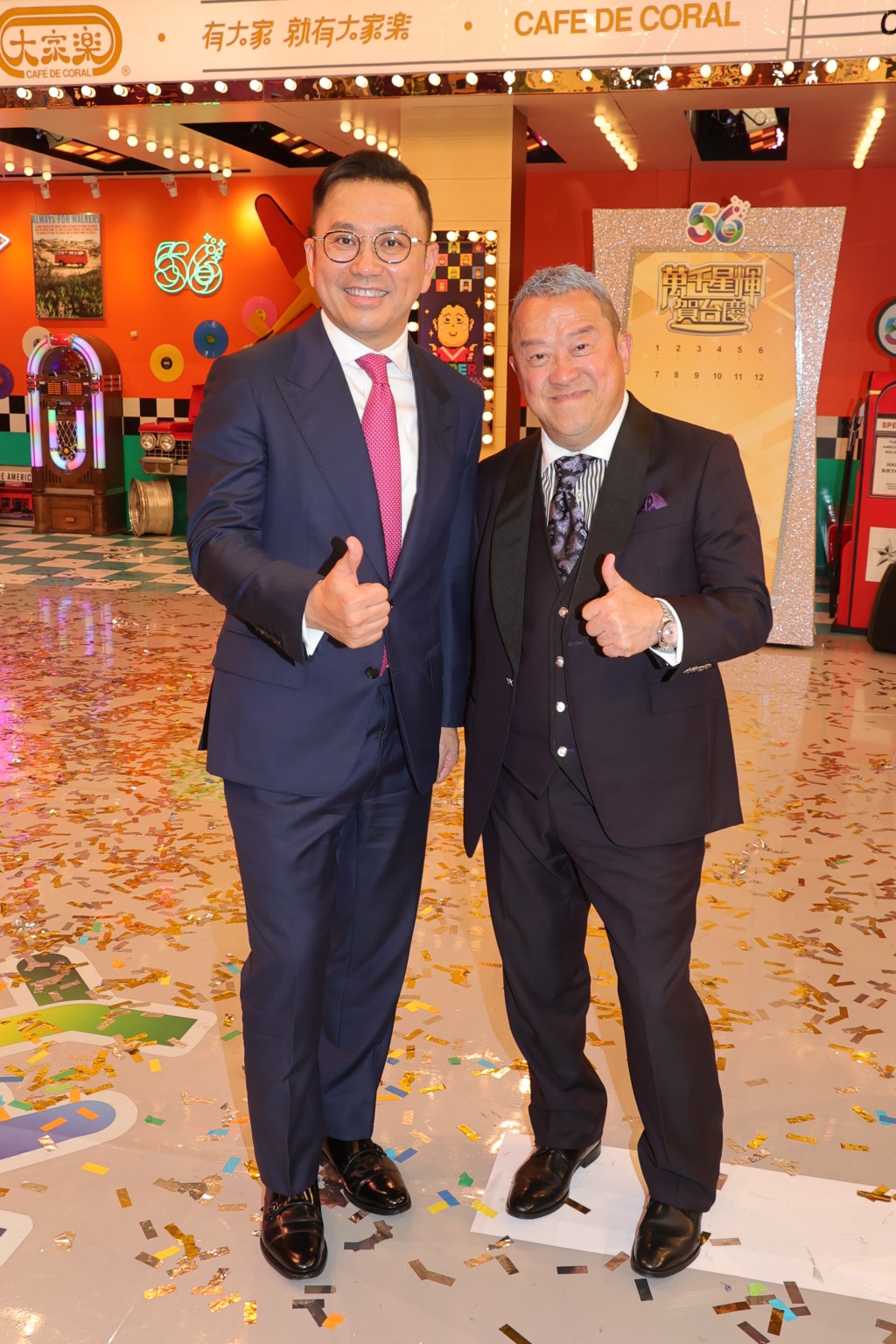 TVB主席许涛与总经理曾志伟也很满意台庆的表演。