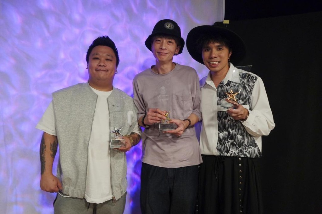 颜志恒于2022年凭一曲《一生一火花》夺得「看不见的好声音（第五届）决赛」老手组的冠军。