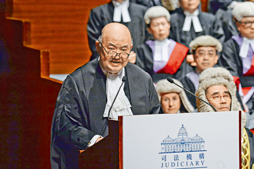 ■终院首席法官马道立将于二○二一年退休。