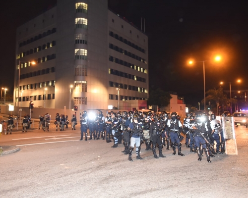 警方清場。