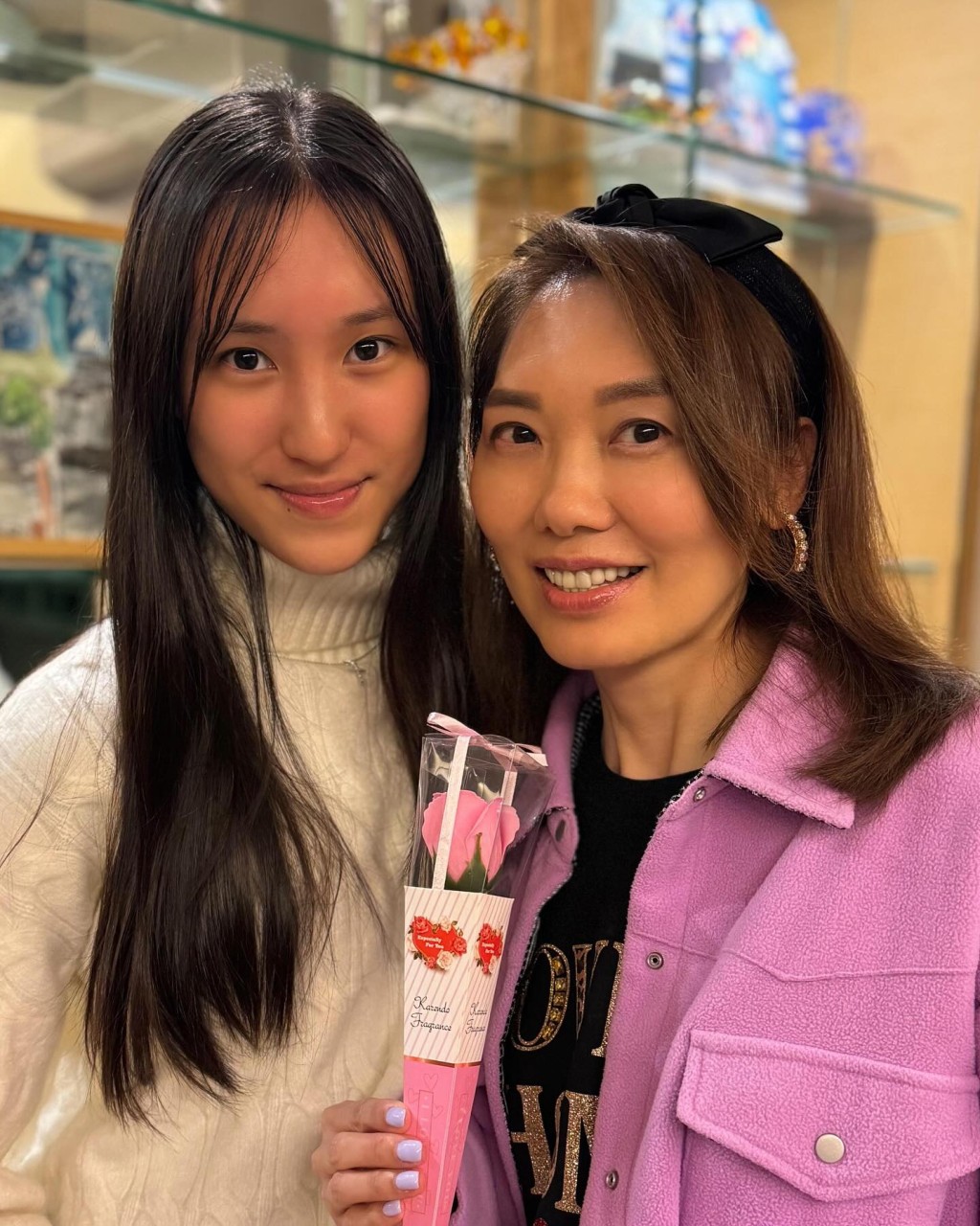 郭可盈女兒與姨媽感情要好。 郭可盈女兒與姨媽感情要好。
