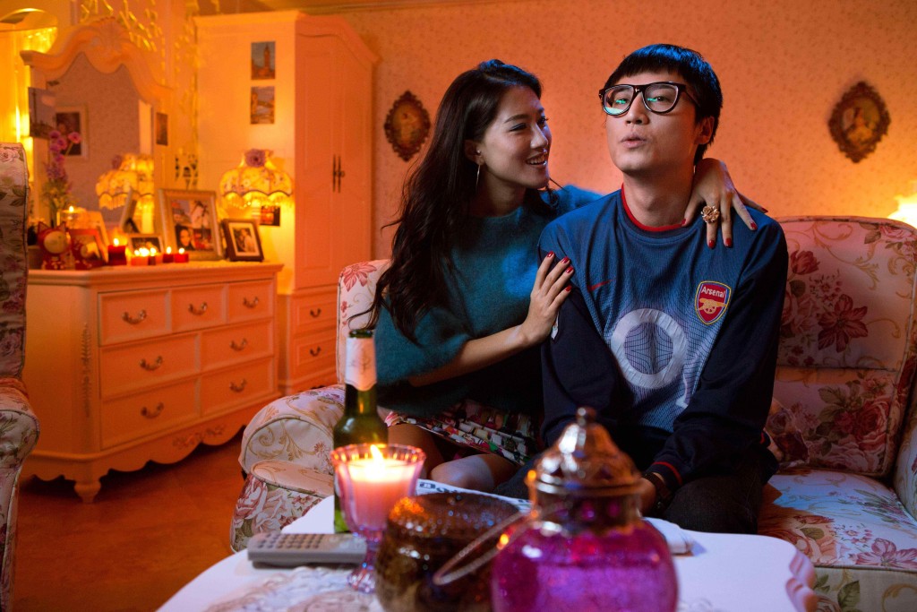 內地女星張暖雅曾因演出《喜愛夜蒲2》、《一路向西》等電影而火速上位。 內地女星張暖雅曾因演出《喜愛夜蒲2》、《一路向西》等電影而火速上位。