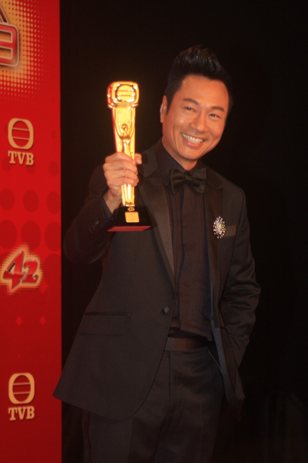 黎耀祥曾三次奪得TVB視帝。