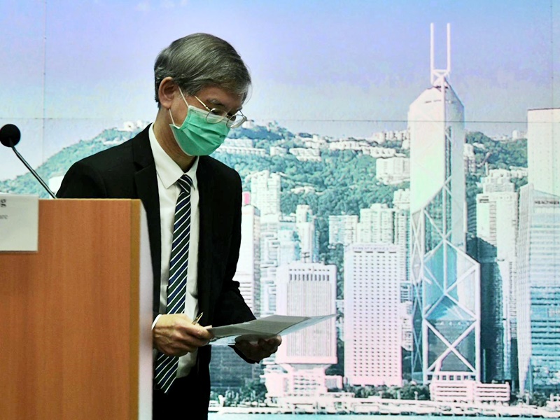 羅致光見記者。