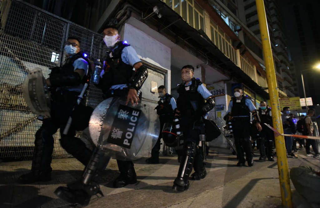 警員全副裝備演習。