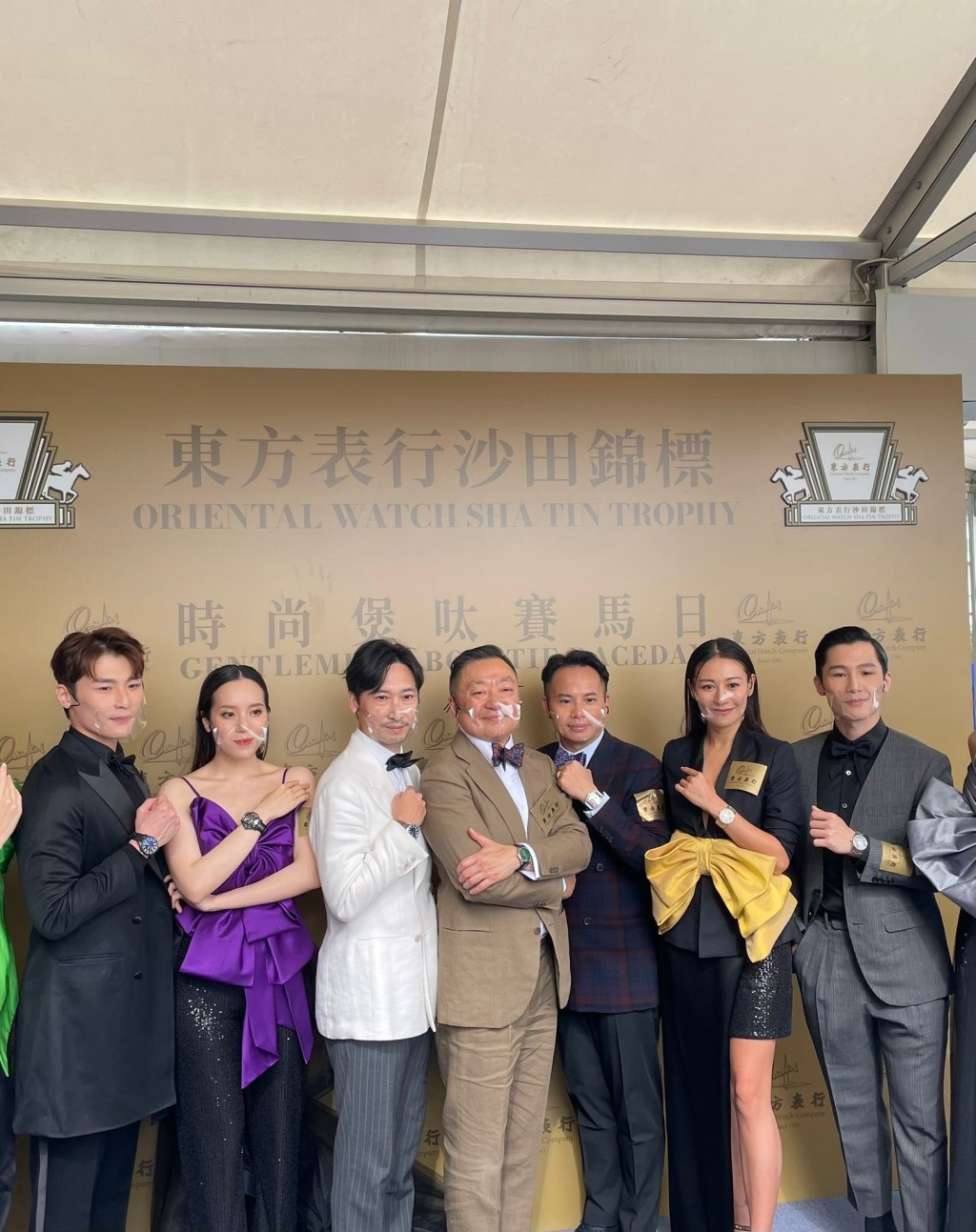 左起：湯君耀、湛琪清、時裝品牌Suit Artisan設計師、楊衍傑、設計師張永康、江若琳、湯君慈。