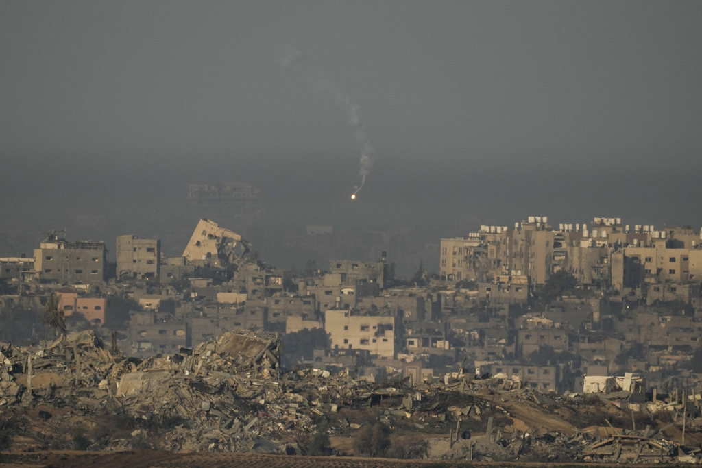 以军宣布将针对哈马斯地面行动扩至整个加沙。美联社
