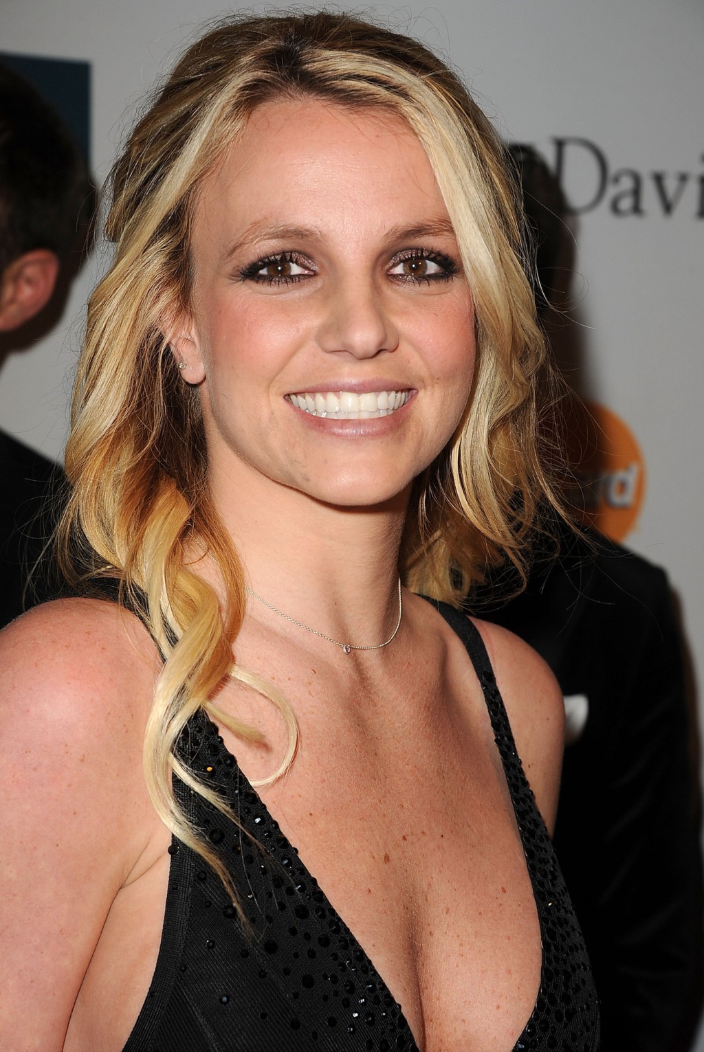 现年42岁的Britney Spears是美国女歌手、词曲作家。