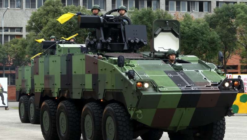 台軍雲豹八輪裝甲車。