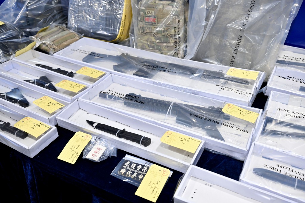 警務處國安處早前引用「非法操練」罪拘捕9名男子。資料圖片
