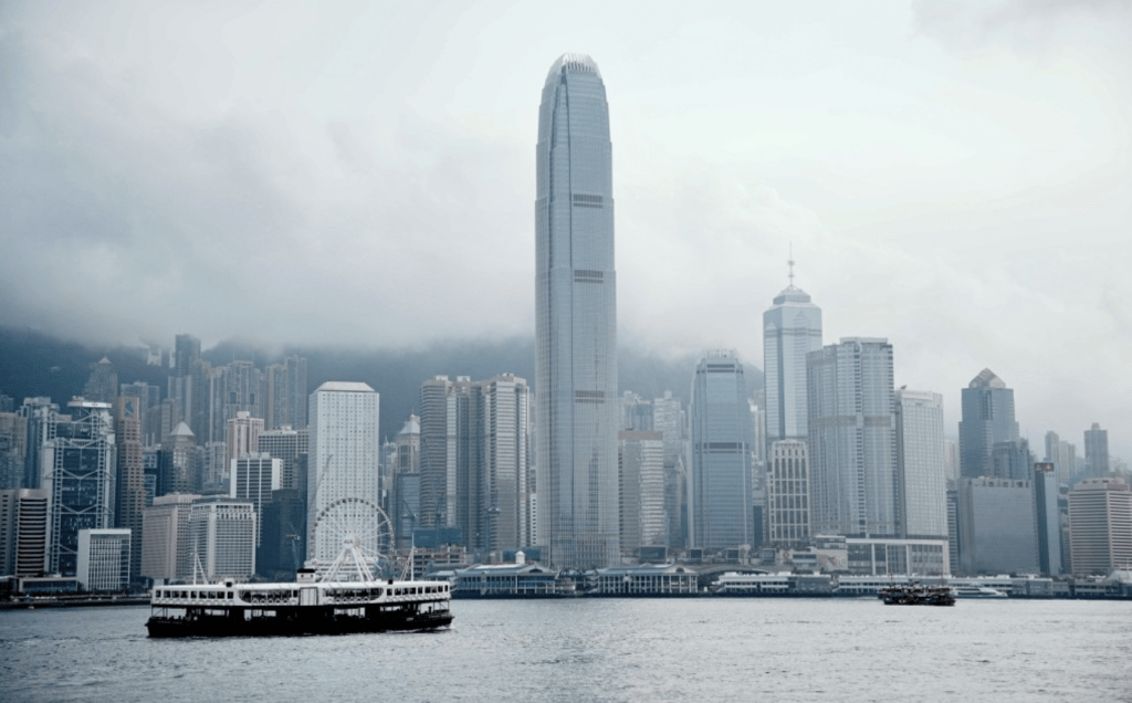 發言人表示,特區政府堅定維護香港市民受到法律保障的權利和自由。 發言人表示,特區政府堅定維護香港市民受到法律保障的權利和自由。