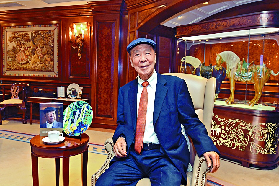 呂志和笑言，其求穩的作風令集團業務未受疫情重挫。