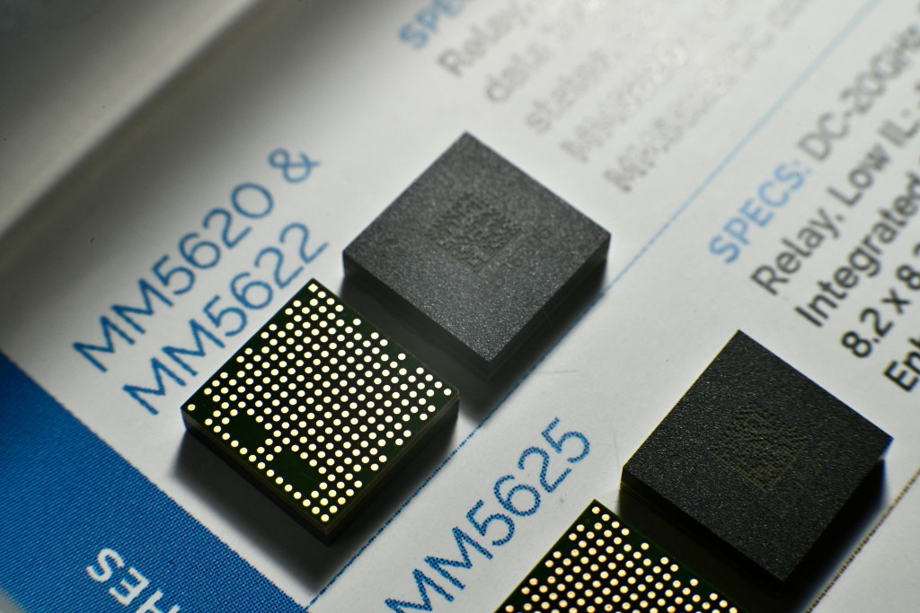 传美考虑放行辉达AI晶片输华。路透社