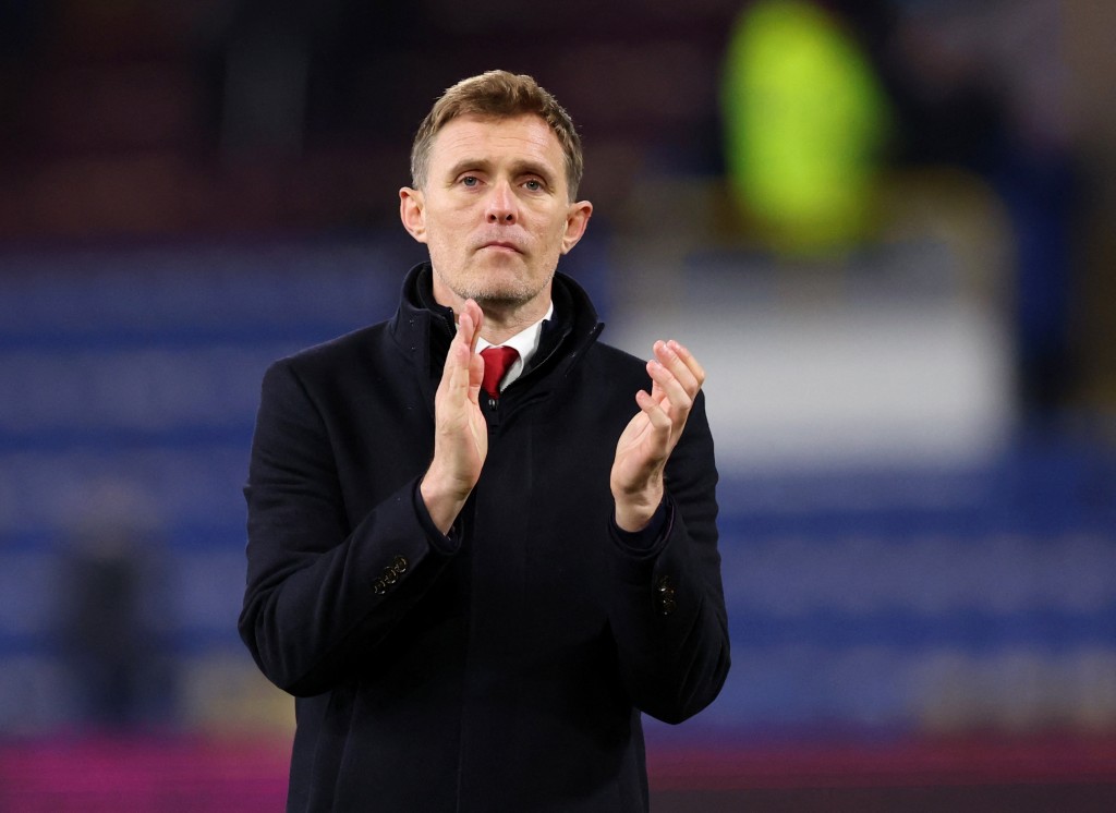 據報費查想繼續留任，帶隊至季尾。路透社