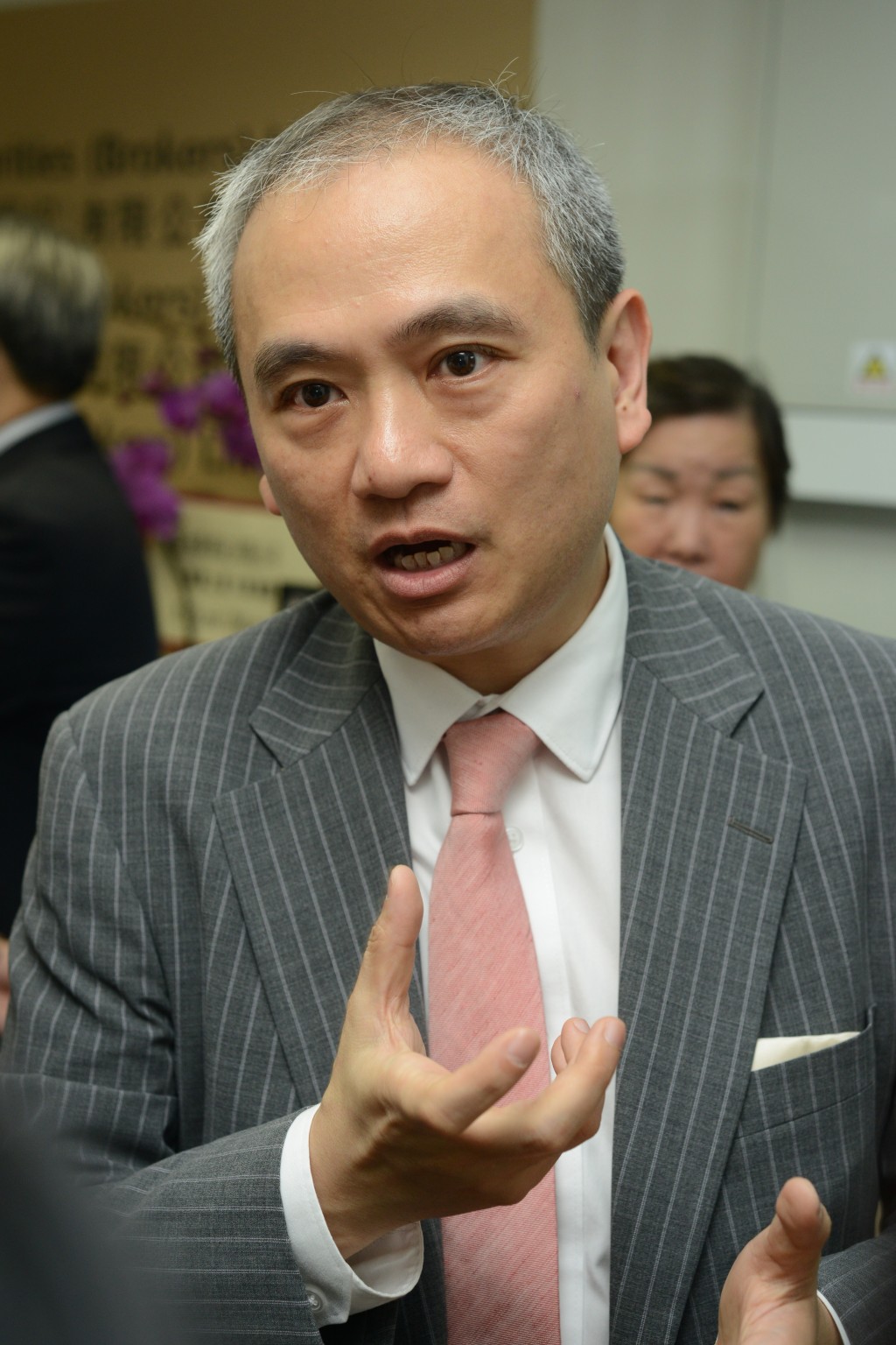 卢楚仁表示，除了跟随巴菲特投资日本股票外，长线持有日本房产亦是应对当前经济环境的不错选择。