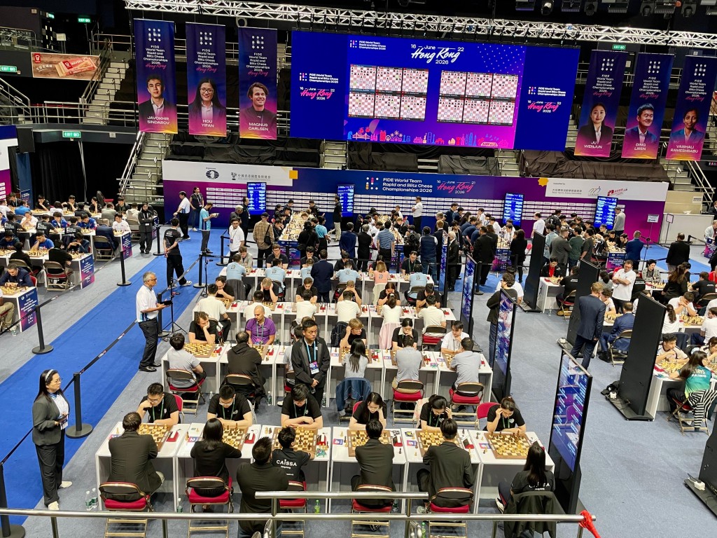 伊館化身棋院，全球48支隊伍超過300名世界頂級棋手在此一較高下。徐嘉華攝