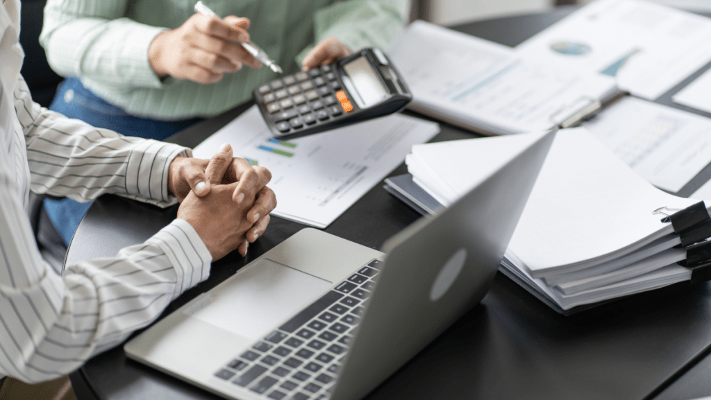 市场回暖未必等于风险消失 年末基金投资更要冷静｜彭永东