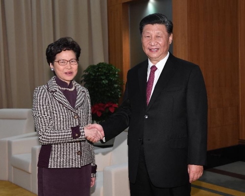 習近平表示，中央充分肯定林鄭月娥在非常時期展現出的勇氣和擔當。政府新聞處