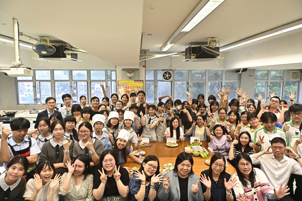 風采中學輔導周以「EC精靈：有效溝通活動」為主題，通過一系列多元化的體驗，推廣正向溝通、關愛與尊重差異的信息。（作者提供）