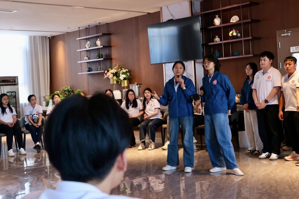 晚饭后，众人分享行程中的启发与收获，以及数日相处的难忘点滴。保安局FB图片