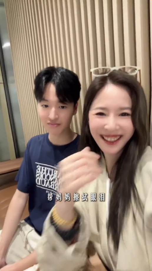 馬景濤前妻分享兒子的成長片段。 馬景濤前妻分享兒子的成長片段。