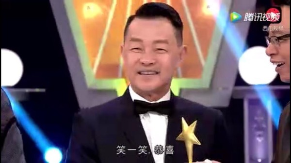 李岡曾在綜藝節目《Sunday好戲王》中榮獲「另類好戲王—管家王」獎項。