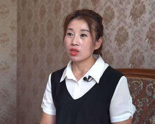 四川成都溫江女子王彬如因打5元麻將被拘留15天，走上維權之路。（網圖）