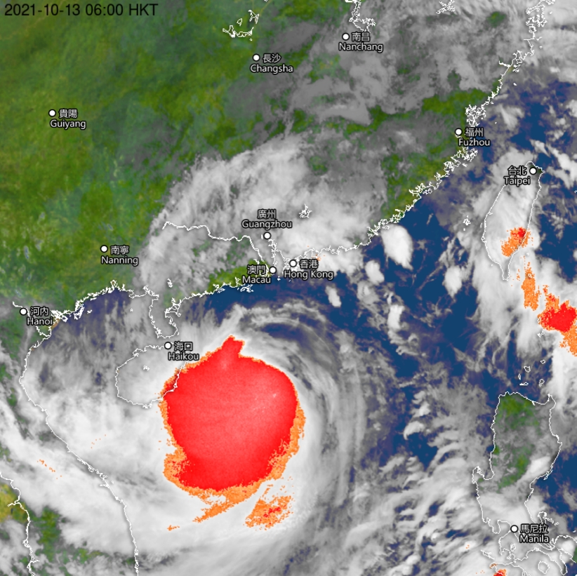 10月13日上午6時的日本氣象廳向日葵8號衛星圖像，顯示圓規的強對流（紅色部分）旺盛。天文台
