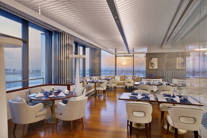 全日制餐廳The Waterfront Kitchen是酒店另一個用膳好去處。