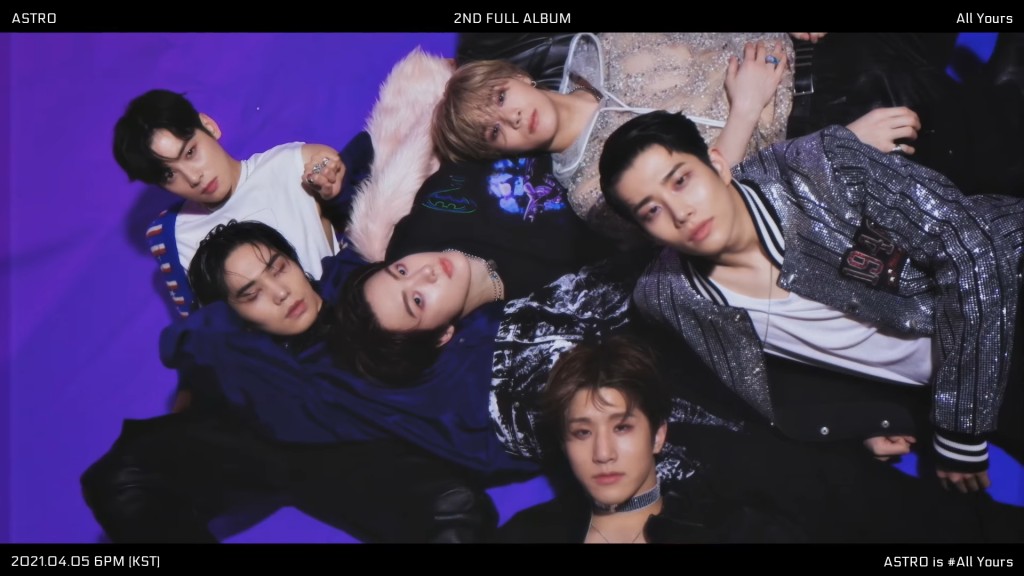 以紫色為主的造型好Sexy。