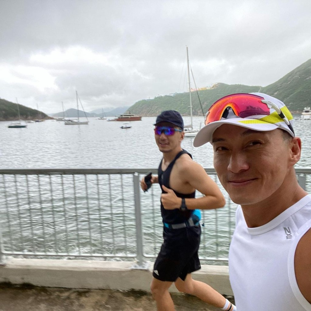 兩人都係跑步發燒友。