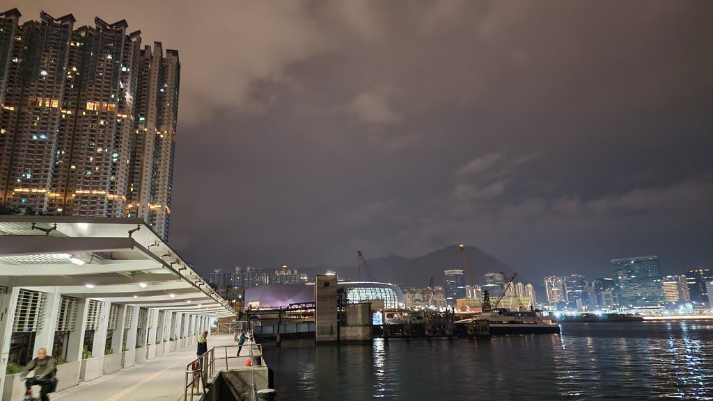 黎志偉攝