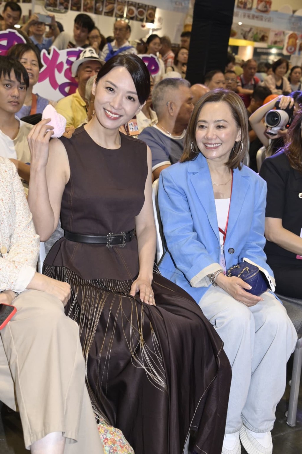 陳煒指自己是潮州人,遺傳了知慳識儉的美德。 陳煒指自己是潮州人,遺傳了知慳識儉的美德。