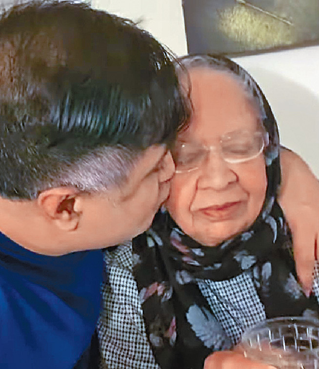 ■踏入新嘅一年，寶寶即錫啖媽咪。