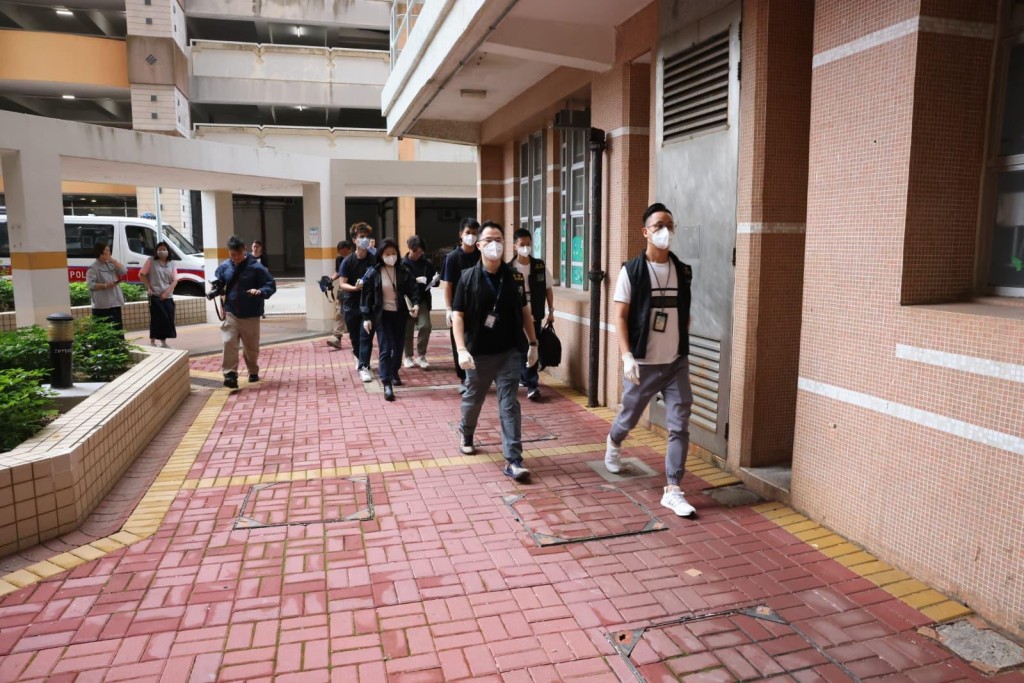 大批警员到场调查。曾志恒摄