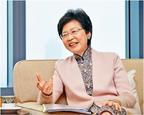林鄭月娥指未來會加大力度發展生物科學和人工智能兩大範疇。