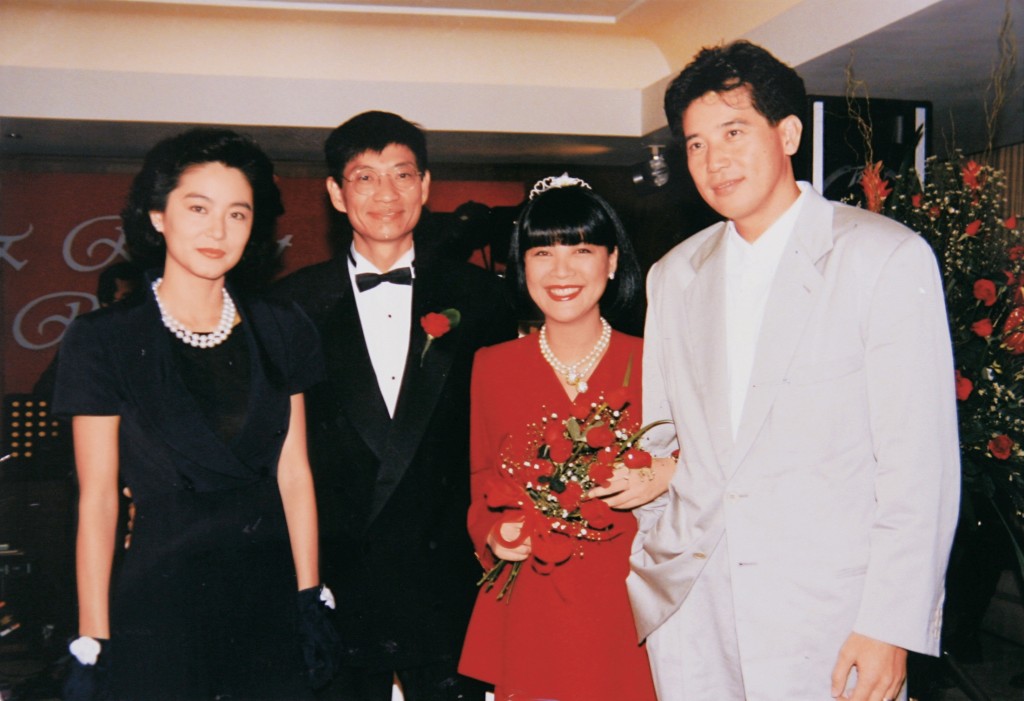 秦汉与林青霞当年还曾经一同去金燕玲婚礼。