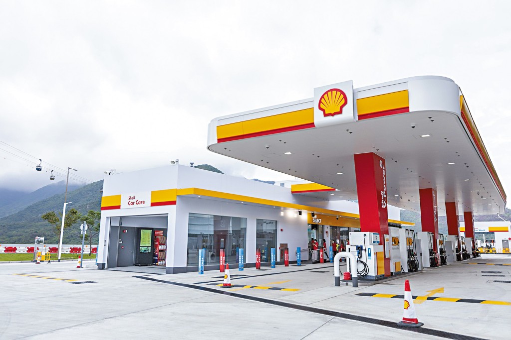 Shell機場（貨運中心）油電站將於2022年第2季正式投入服務，為全港首個同時設置加油及電動車充電設施的油電站。