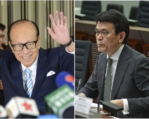 邱騰華（右）歡迎李嘉誠（左）名下基金會捐款。